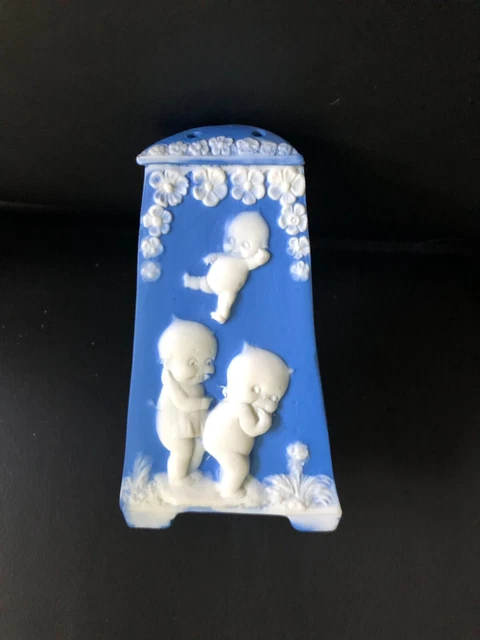German Rosie O'Neill Kewpie Hat Pin Holder - H kslr