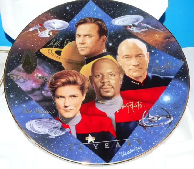 The Hamilton Collection Captain's Tribute STAR TREK 30 years  Plate Collectable