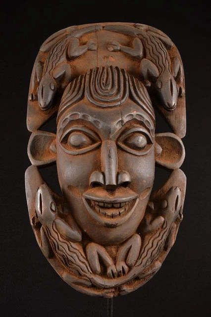 20082 African Old Bamileke Mask / Mask Cameroon