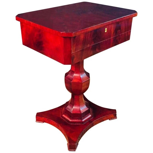 Q'Original Biedermeier Sewing Table/Side Table Mahogany, Um 1825