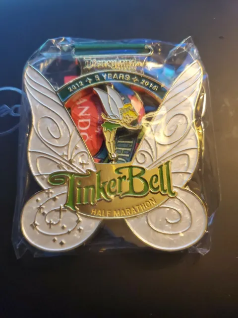 2016 Walt Disney Half Marathon Spinner Medal w/ Lanyard Tinker Bell