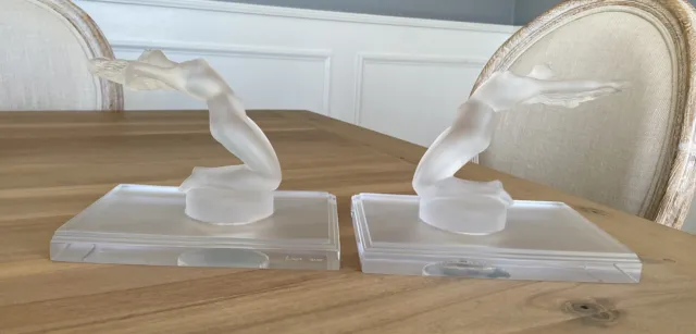 Lalique France - Chrysis - Bookends Figurine (Pair) - Frosted Crystal - Signed