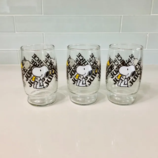 Peanuts Snoopy And Woodstock Schulz Juice Drinking Glasses 1965 - 4" H - 3 Total