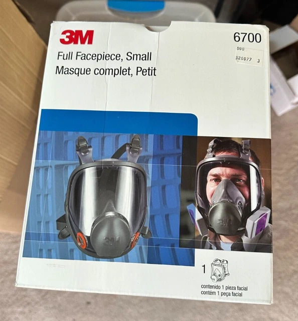 3M 6700 Full Facepiece Reusable Respirator Respiratory Protection, Size: Small