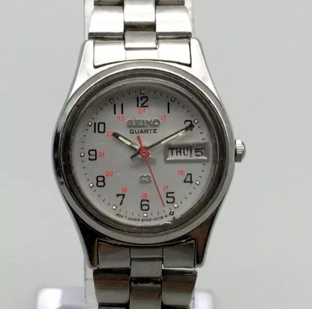 Vtg Seiko SQ Watch Women 24mm Silver Tone Day Date 3Y03-0A19 New Battery 6.75"