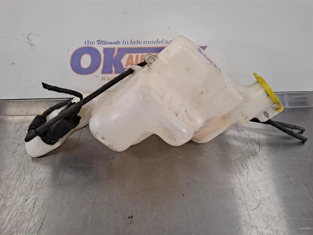 07-17 Compass Patriot 07-12 Caliber Oem Windshield Wash Jug Reservior