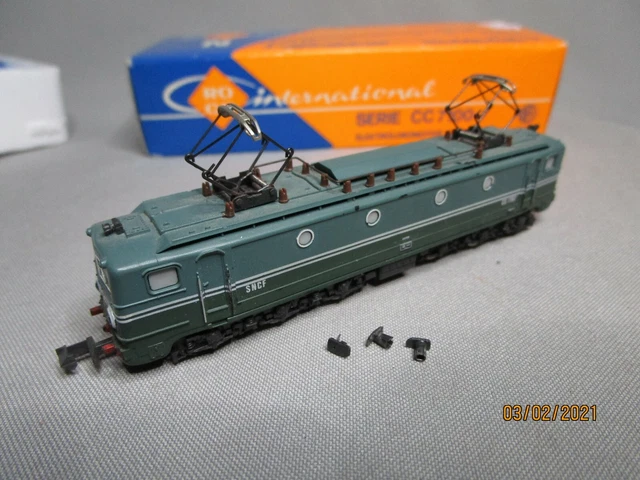 LOCOMOTIVE ÉLECTRIQUE HO SNCF BB306 ROCO Bon Etat Général EUR 90,00 LOCOMOTIVE ÉLECTRIQUE HO SNCF BB306 ROCO Bon Etat Général EUR 90,00