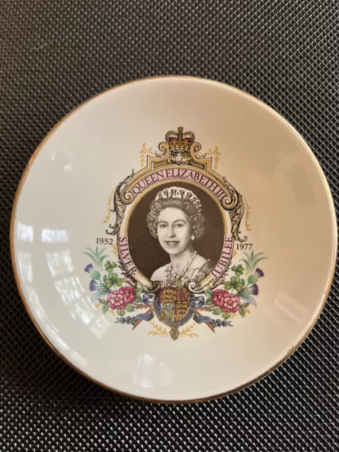 Royal Falcon Ware Queen Elizabeth II Silver Jubilee 1977 Dish Weatherby Hanley