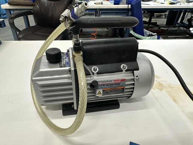 Pittsburgh Automotive 2.5 CFM Vacuum Pump