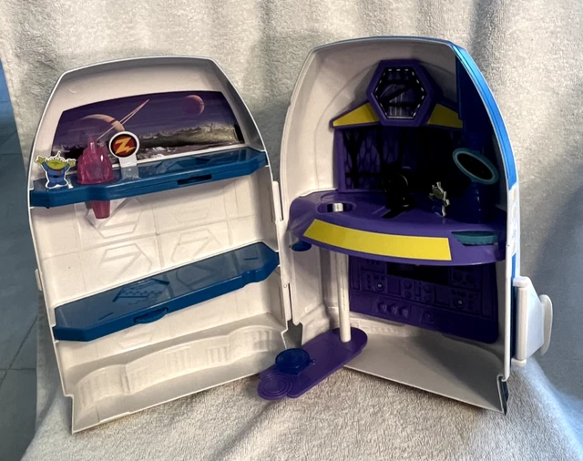 DISNEY PIXAR PARKS toy story buzz lightyear space ranger ship playset £ ...