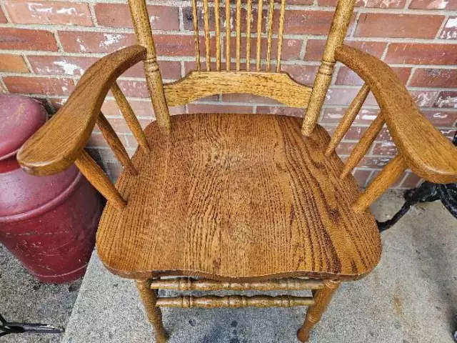 Vintage Solid Oak Captains Dining ArmChair Carved Spindles A AMERICA 3