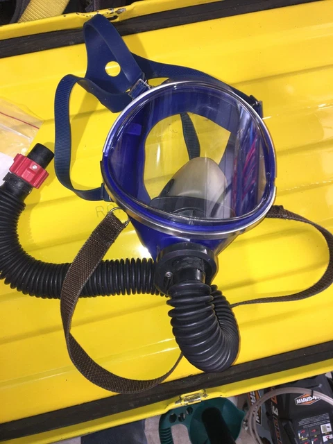 1 Set Survival Self Contained Breathing Apparatus;Extra Tank & Metal Storage Box