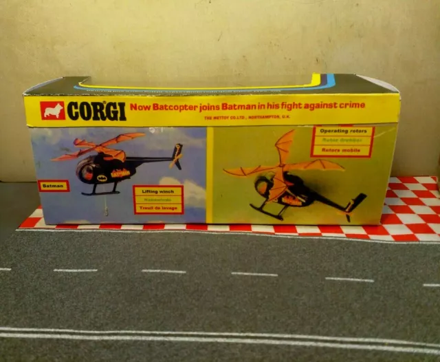 Corgi Toys  Batcopter 925 Batmans Reproduction Window Box +Inner Stand,NO CHOPER 3