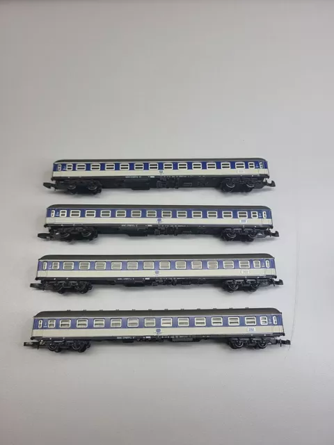 (4) Z Scale Marklin Mini-Club 8721 DB Coach Cars 2nd Class Passenger Cars