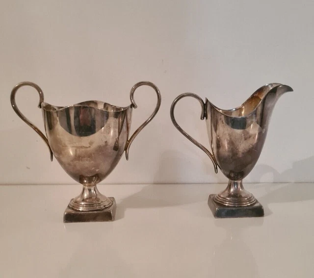 THÉIÈRE ET POT à lait Vintage Métal Argenté Martelé Années 60* EUR 22,00 - FR