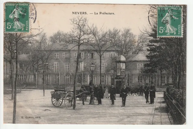 NEVERS - Nievre - CPA 58 - la Prefecture