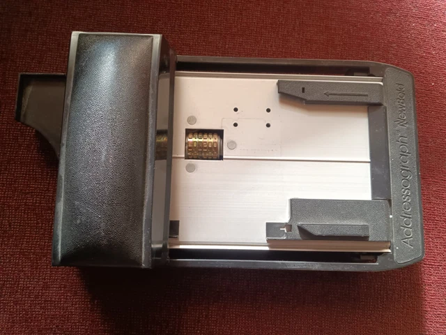DataCard Vintage American Express Addressograph Manual Credit Card Machine