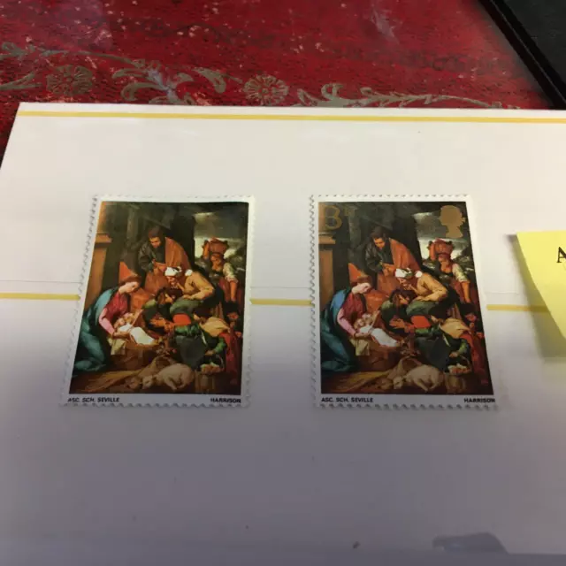 801 GB sg 756a 1967 3d Christmas Gold omitted Value & queens head UNMOUNTED MINT