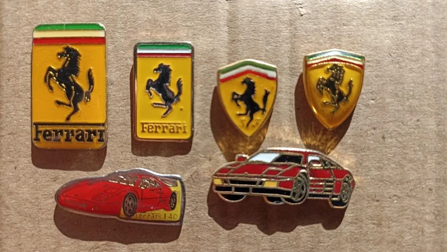 PIN'S FERRARI CHEVAL Automobile Voiture Logo Emblème Vintage Pins Epinglette Pin EUR 5,90 - FR