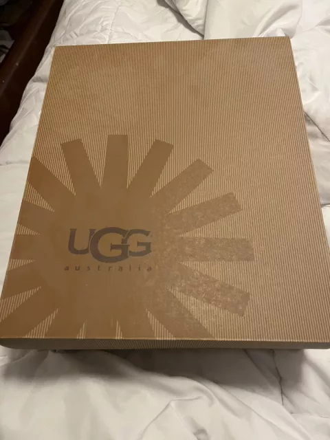 UGG Australia Women's Bailey I Do Size 9 W with original box.