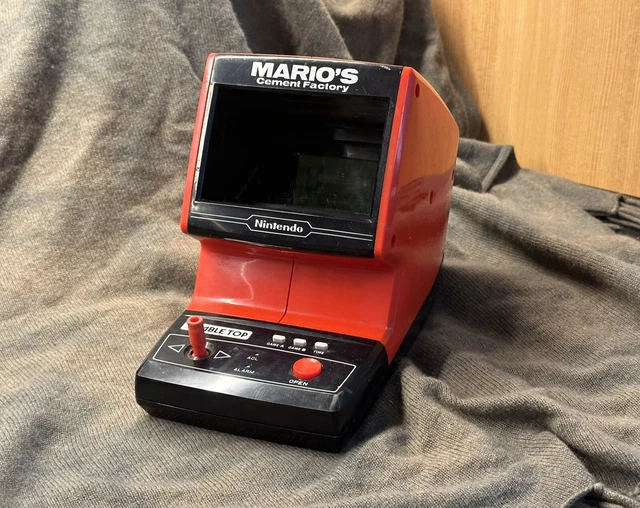VINTAGE MARIO'S CEMENT Factory Game & Watch Tabletop Game Nintendo 1983