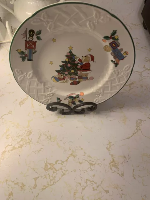 Mikasa English Countryside Magical Eve Salad Dessert Plate (NEW)