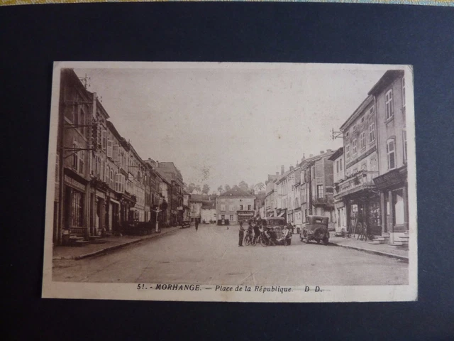 MORHANGE MORCHINGEN Moselle CPA 57 automobiles place de la république