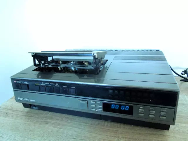 VINTAGE RARE TOP LOADING GEC McMICHAEL V4100 VHS VIDEO PLAYER RECORDER + BOOKLET