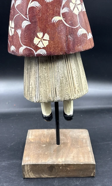Stunning VTG Foreside Handcrafted Carved Wooden Folk Art Woman Doll Large 17” S1 3