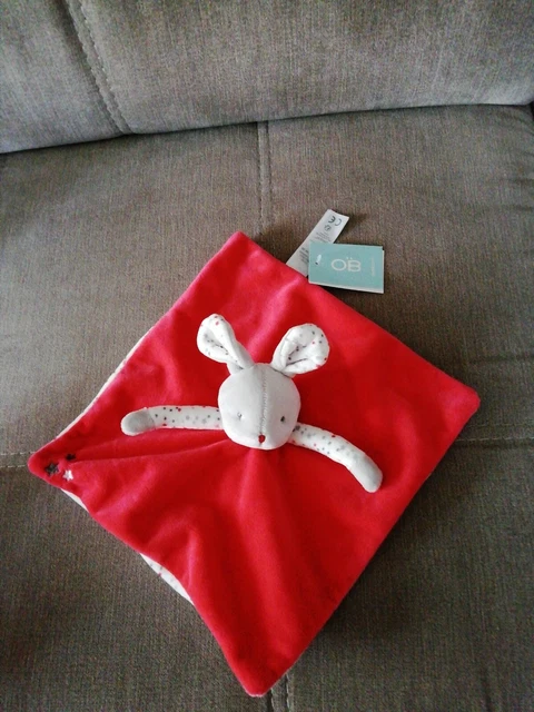 Doudou Plat lapin rouge gris blanc étoiles Obaibi Okaidi  NEUF