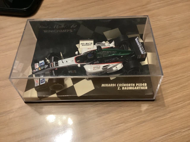 MINICHAMPS F1 - 1/43 - Minardi Cosworth PS04B Z.Baumgartner