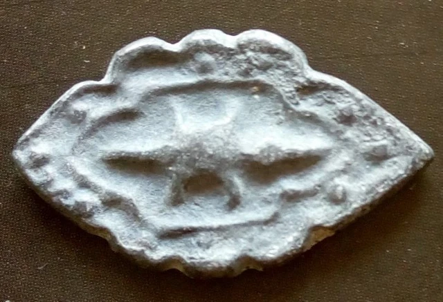 18th circa.--MALAYSIA--MALAYA--TIN TOKEN---CROCODILE--40 x 23 mm. (2)
