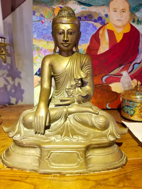 antique, collectible, 19th C Mandalay bronze buddha statue, fine condition