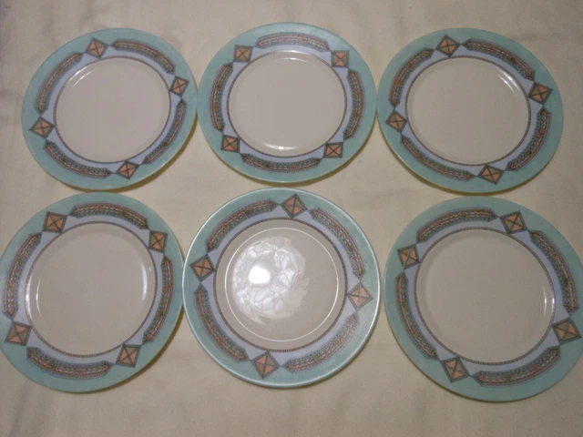 Belles Assiettes arcopal decor geometrique et fruits