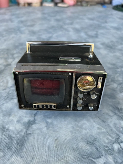 Encendedor De Mesa Fluido Swank Visor Novedad De Colección En Forma De Tv Década De 1960
