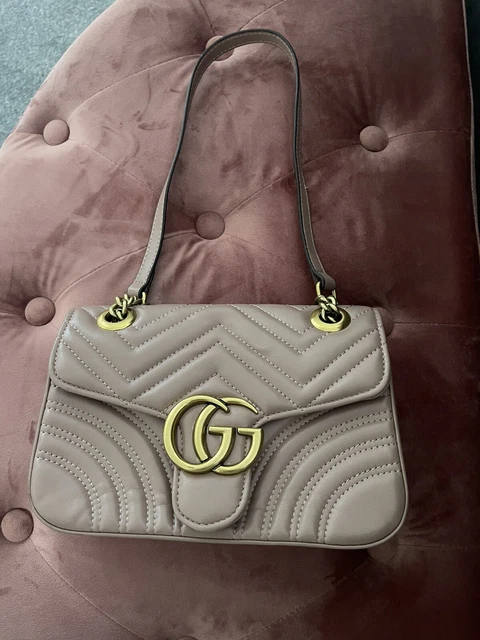 Gucci marmont hotsell medium flap