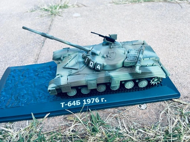 Modellino Carro Armato Russo T-64V In Scala 1/43, IXO Per DeAgostini, Blister Danneggiato