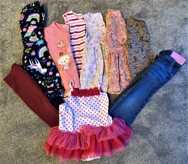 Pacchetto di vestiti per ragazze - età 2-3 anni