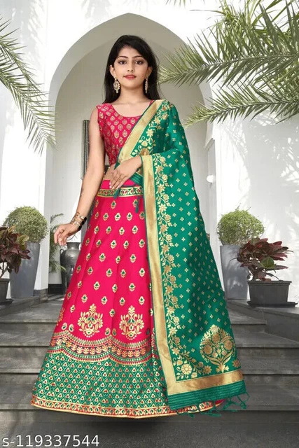 COLLEZIONE BANARASI LEHENGA Seta Chanderi stampata per abiti da festa