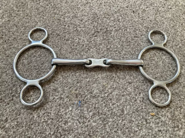 2 Ring Dutch Gag Horse Bit 5 3/4”  Good Used Condition. Preowned.