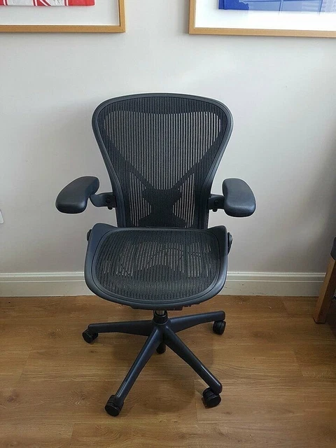 Herman miller 2025 aeron remastered occasion