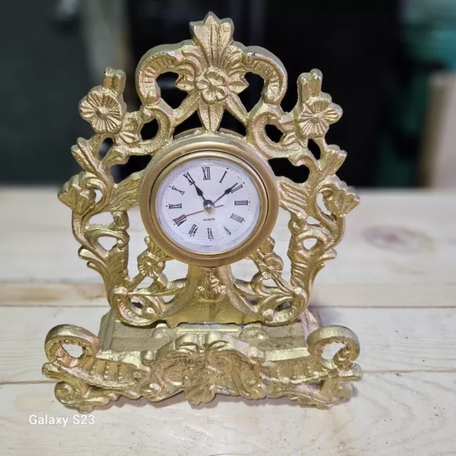 Art Nouveau Ornate Cast Metal Battery PoweredShelf Mantle Clock Needs Battery
