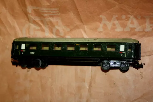 Märklin 346/1 D Zugwagen Schürzenwagen 2. Klasse grün DB Drehgestelle geschraubt