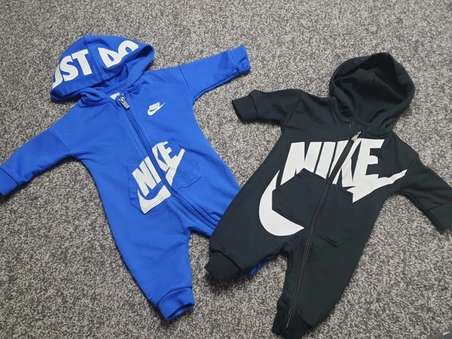 Tumpers con cappuccio neonato bambino Nike