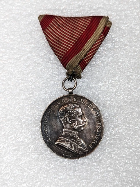 Italie - Certificat + Médaille Guerre de LIBYE AFRIQUE