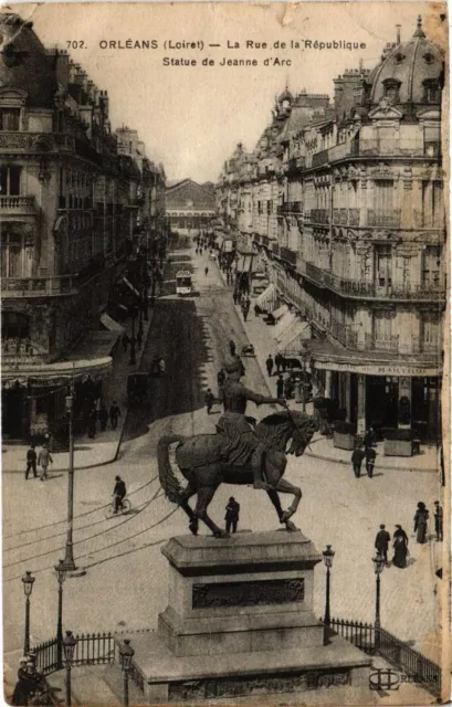 CPA ORLÉANS - La Rue de la Republique Statue de Jeanne d'Arc (164199)