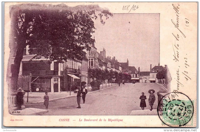 58 COSNE - le boulevard de la republique.