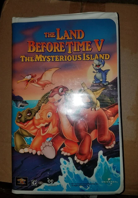 VHS THE LAND Before Time V: The Mysterious Island (VHS, 1997, Clamshell ...