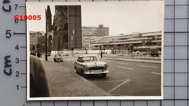 Altes ORIG. FOTO ca. 50er J. BERLIN CITY, Auto PKW OLDTIMER VW Käfer, SIMCA ?