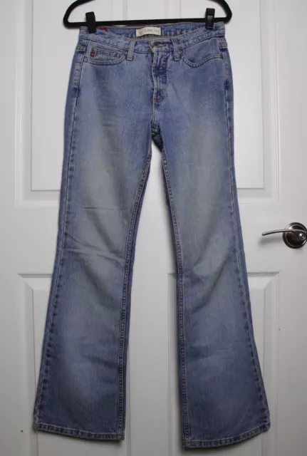 Arizona Jean Co 90s Y2K-Era Light Wash Mid-Rise Flared Leg Size 7 33" Inseam EUC